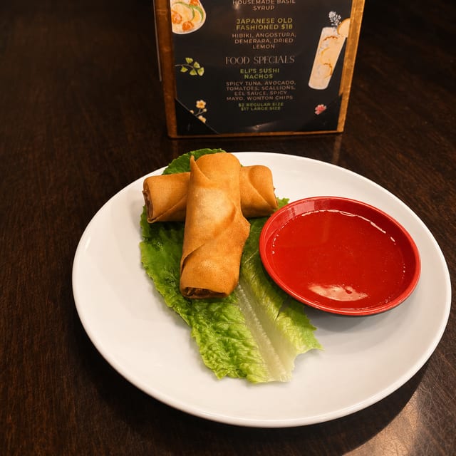 Spring Rolls (2 pcs).